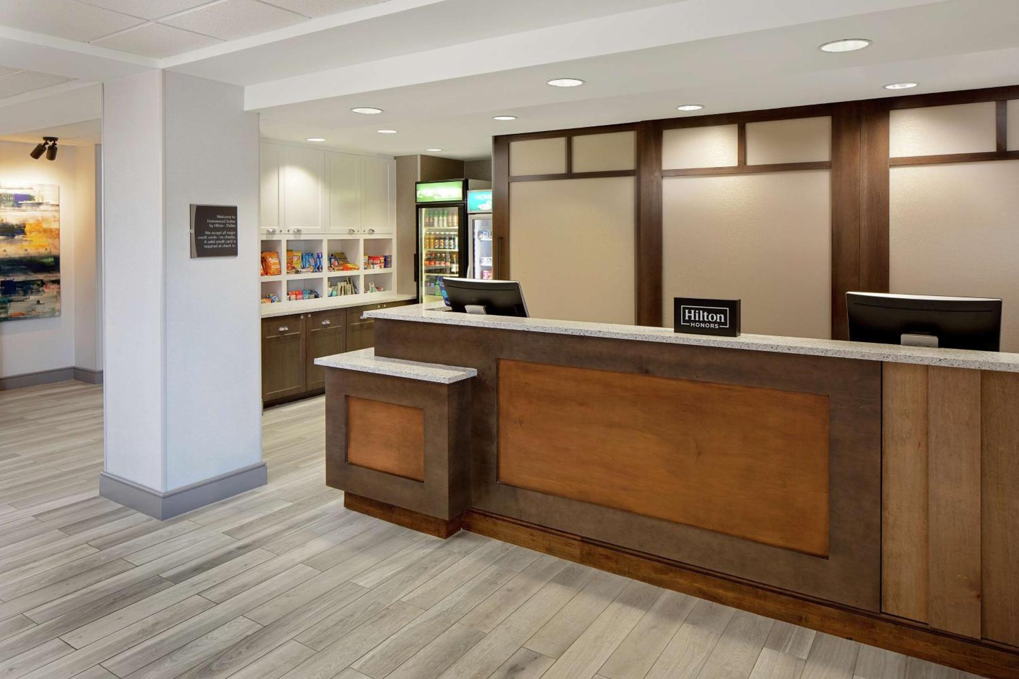Homewood Suites By Hilton Dallas Market Center Exterior foto